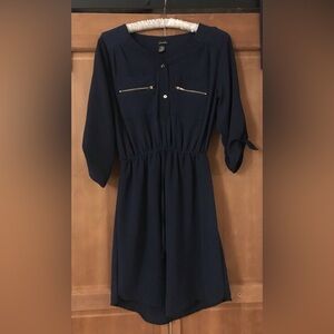 Justify Navy Shirt Hem Elastic Waist with Tie and Gold Accents Size M